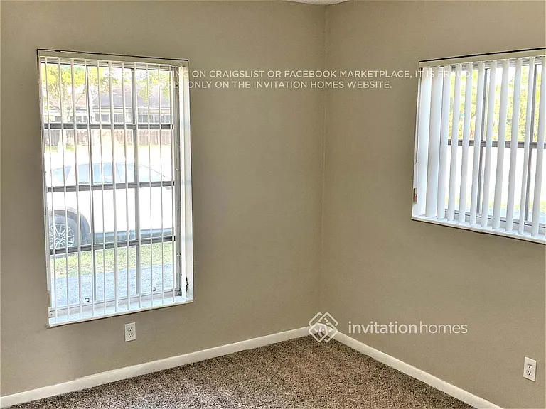 11721 SW 122nd Ave — Photo 11