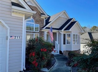 211 Dunleith Dr, Dallas, GA 30132