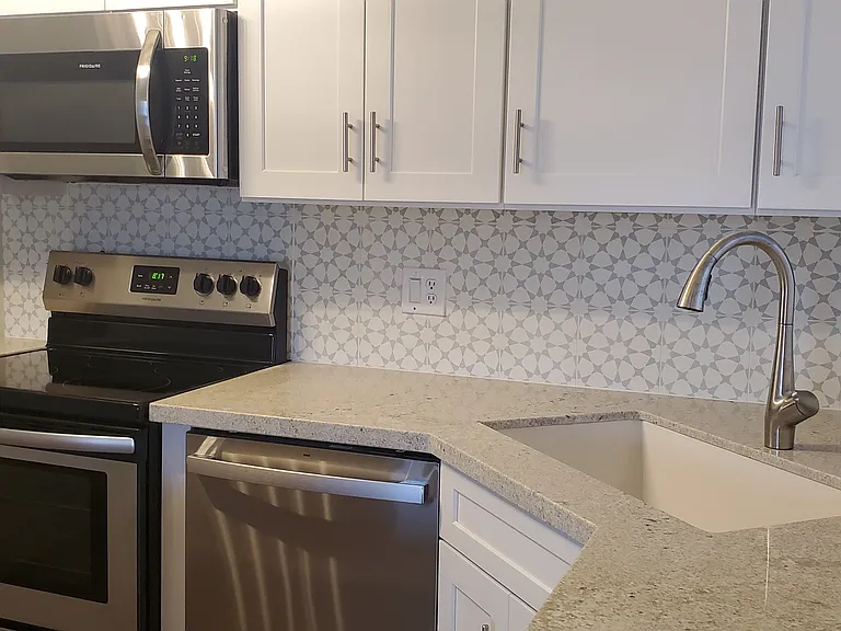 742 E McKinley St #B — Photo 10