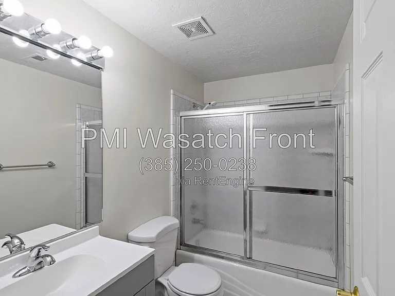 3211 S 945 E — Photo 17