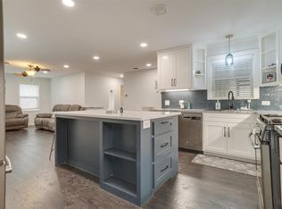 244 SW Gamble St, Burleson, TX 76028