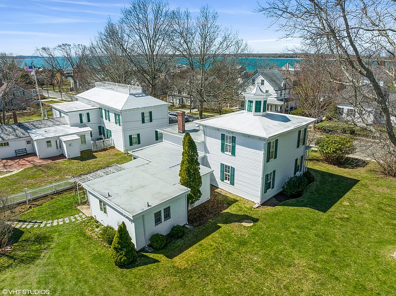 1495 Village Ln, Orient, NY 11957 | Out East