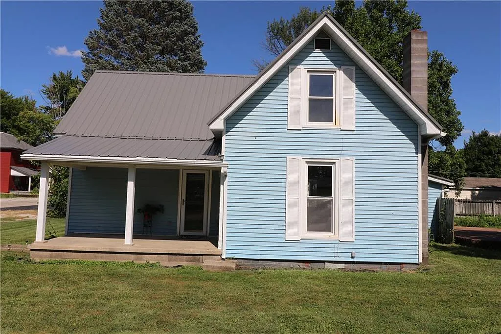 201 E Pine St photo 1