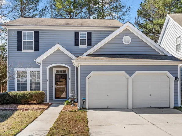 621 Long Melford Dr, Rolesville, NC 27571
