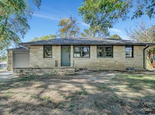 3001 Strauss Ct, Lincoln, NE 68507