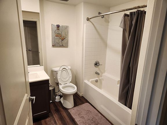 2nd image of 112 E 31st St APT 104