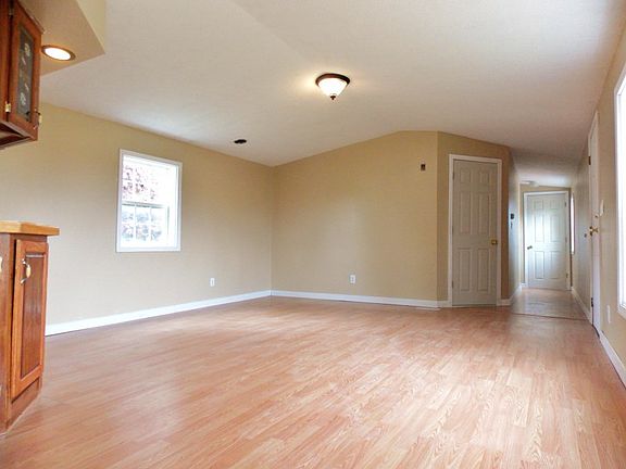 2nd image of 5211 Townley Hwy