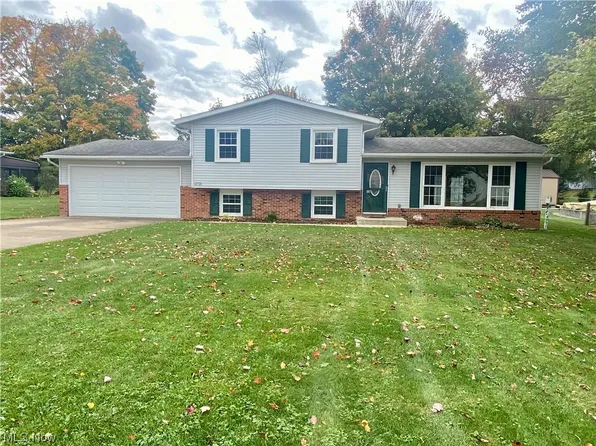 22735 Mayfair Ave, Minerva, OH 44657