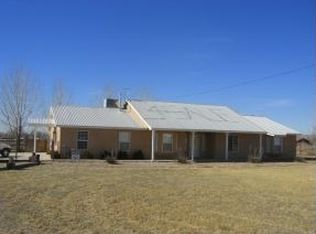 2 Lizzy Ln, Los Lunas, NM 87031