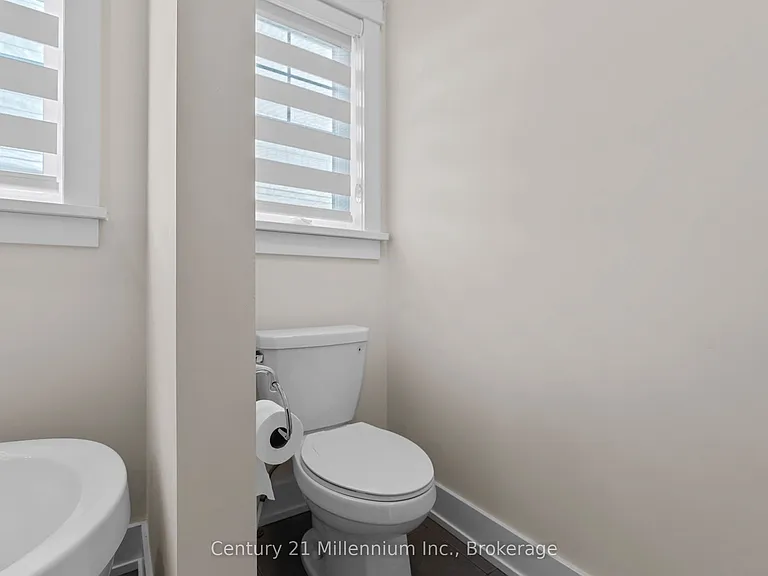 103 Laurens Ln — Photo 31