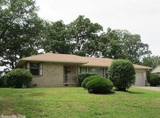 4613 Lakeview Rd, N Little Rock, AR 72116