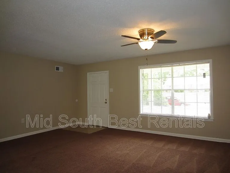 3471 Bowman Ave — Photo 4