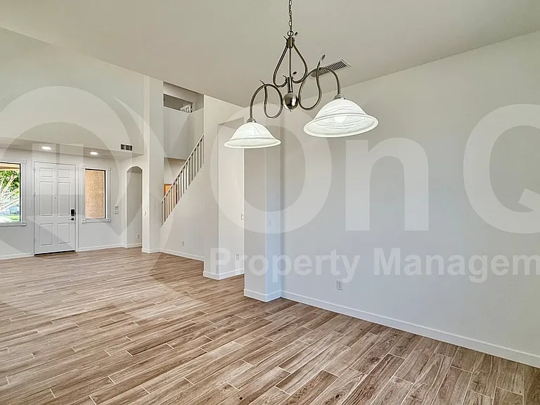 25828 N 67th Dr — Photo 7