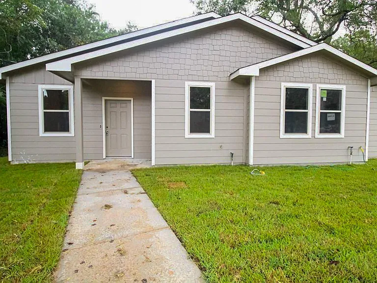 26471 Joy Village Dr #A/B — Photo 14