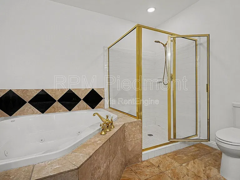 1735 Peachtree St NE #226 — Photo 18