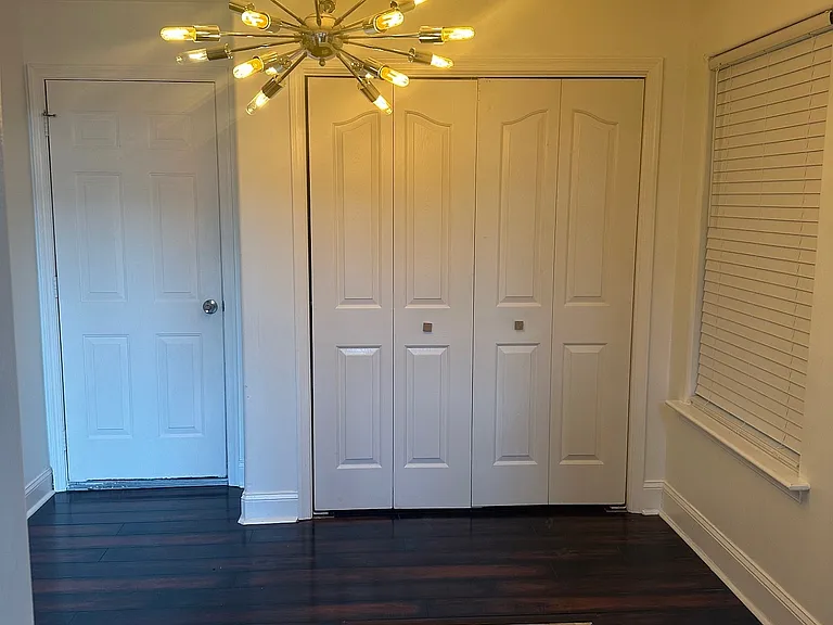 827 Mission Ave — Photo 9