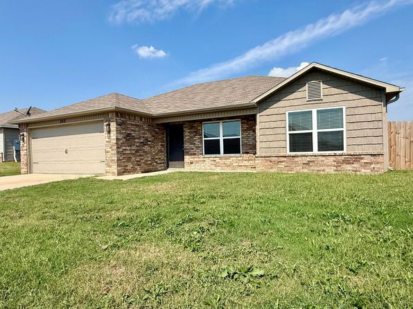 868 Evans Cir