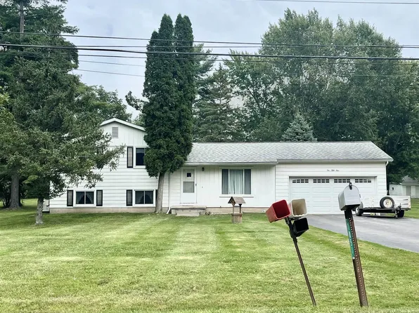 1051 Legion Rd, Corunna, MI 48817