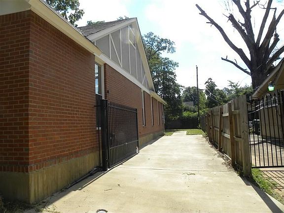 776 N Trezevant St, Memphis, TN 38112