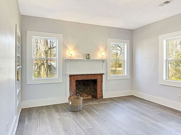 Fireplace w/original sconces