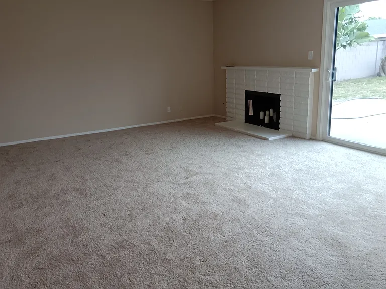 9404 El Blanco Ave — Photo 9