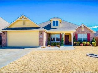 13335 S 20th Pl E, Bixby, OK 74008