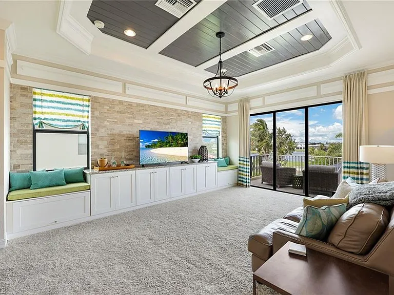 9856 Corso Bello Dr — Photo 18