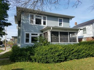 1958 Quincy Ave, Racine, WI 53403