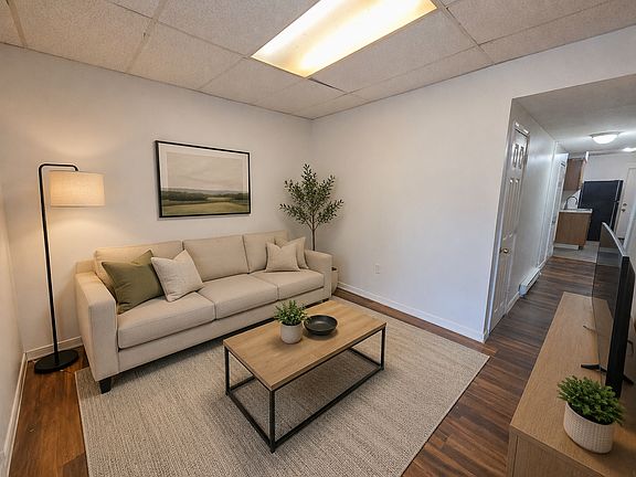 5th image of 104-108 Madison St #106