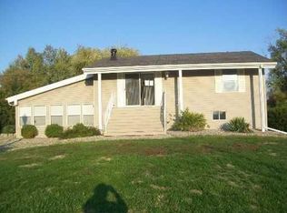 14813 Woodbury Rd, Haslett, MI 48840