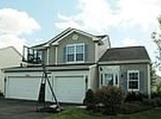 2950 Brisbane Dr, Lake In The Hills, IL 60156