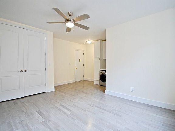 3rd image of 66 Saint Nicholas Pl #57B