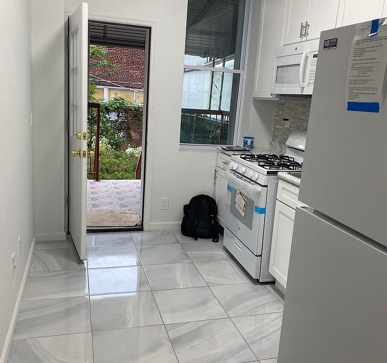 1st image of 1270 42nd St #1