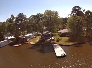 1078 Flournoy Rd, Warwick, GA 31796