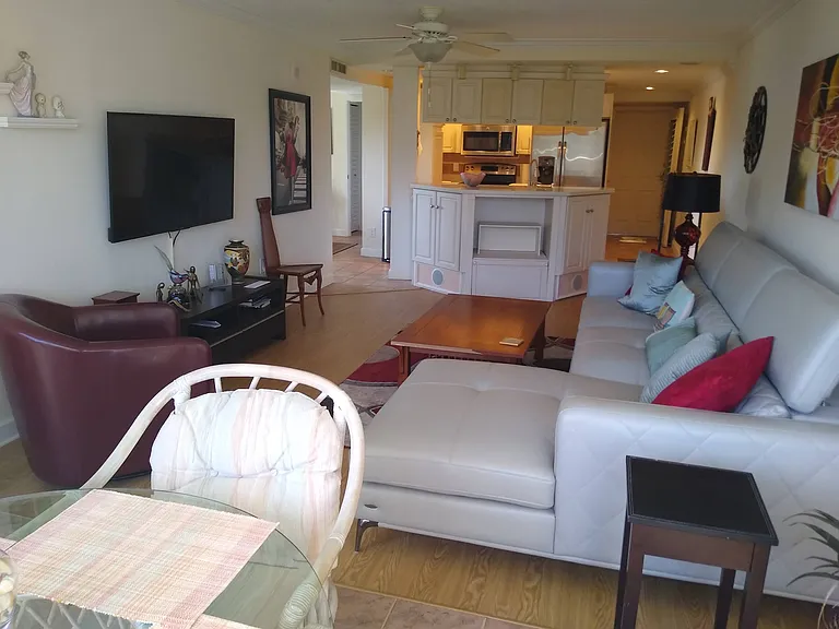 800 Cove Cay Dr #4G — Photo 10