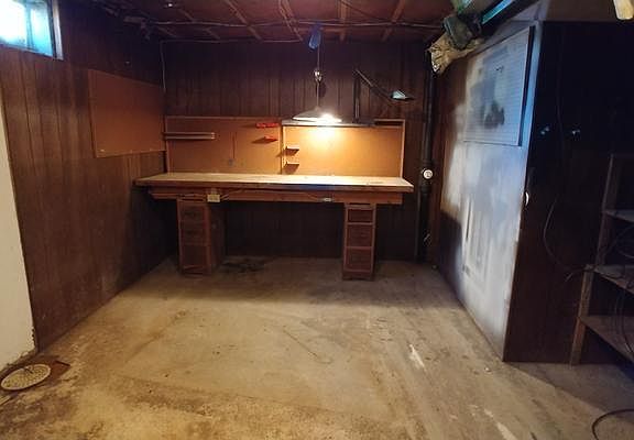 basement workshop