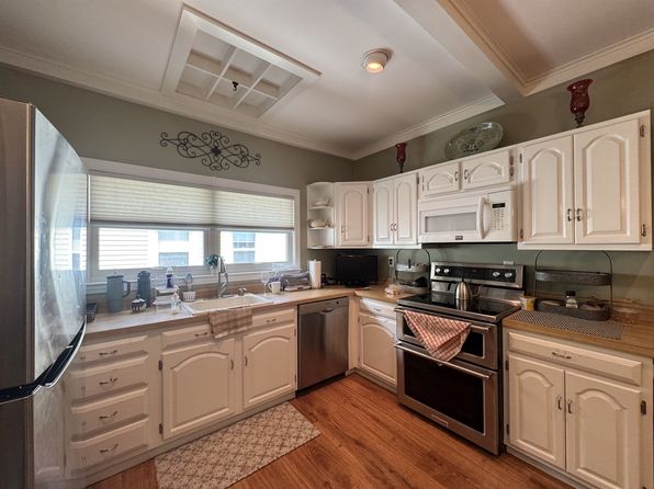 29 Stoughton St #2