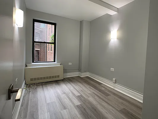 Rented by Tourma Realty LLC | media 16