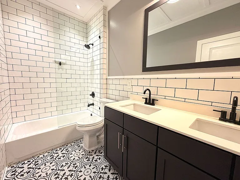 1676 Mermentau St — Photo 23