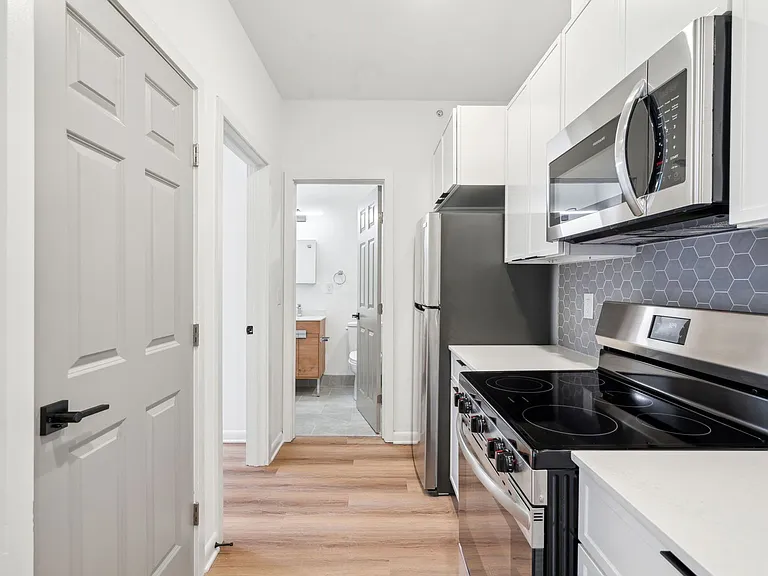 Brand New Fishtown Apartments — Photo 39