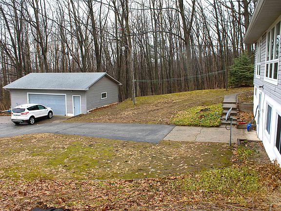 4th image of 4290 Johnson Rd