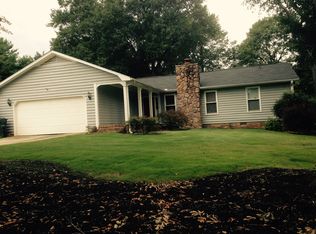 100 Valley Forge Dr, Greer, SC 29650