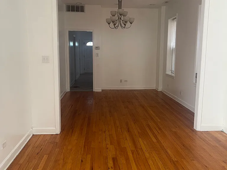 2434 W Pershing Rd #1 — Photo 4