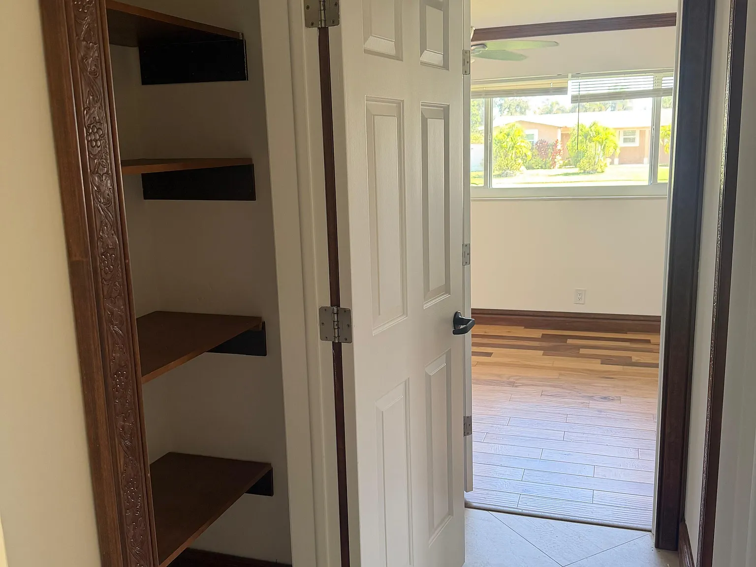 3 bed, 1402 sqft, $3,500 — Photo 4