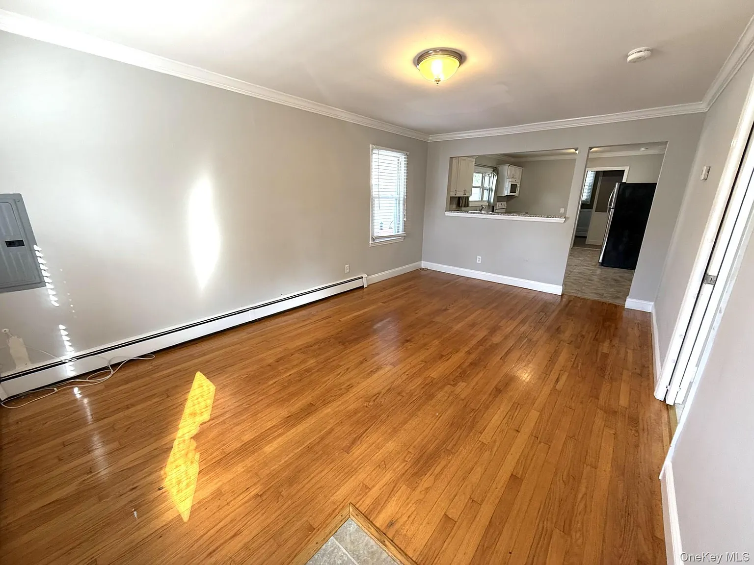 2 bed, 1.0 bath, 750 sqft, $2,900 — Photo 2