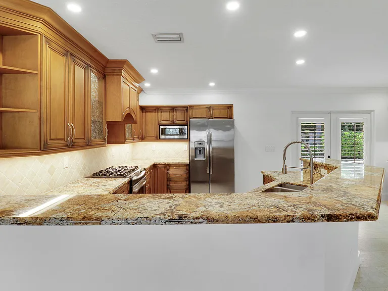 19931 Jasmine Dr — Photo 7