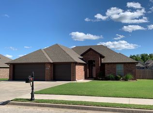1421 Amber Way, Way, AR 72719