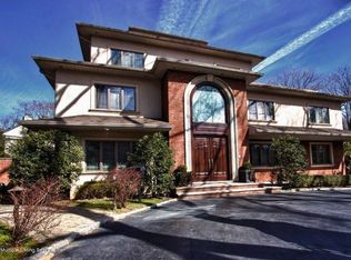 111 Benedict Rd, Staten Island, NY 10314