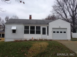 1205 Hazel Dr, Alton, IL 62002