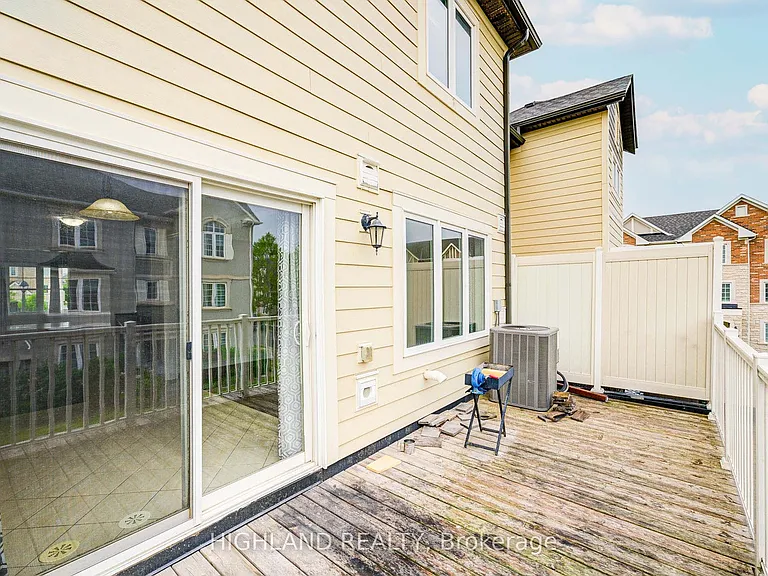 265 Ellen Davidson Dr #4 — Photo 40